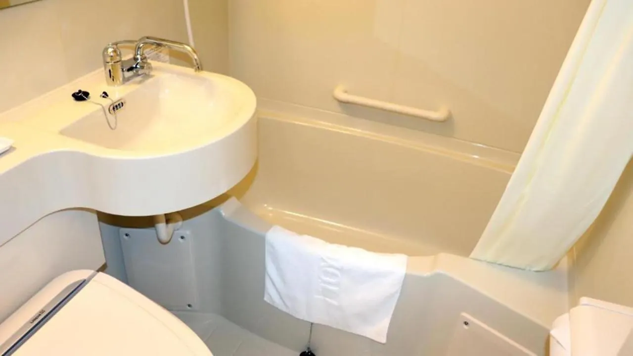 *** Hotel Toyoko Inn Osaka Hankyu Juso-Eki Nishi-Guchi No.2 Japon